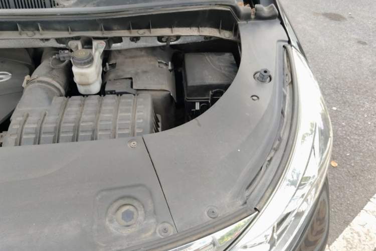 Used GAC Trumpchi M8 2020 Flagship Model 390T Deluxe Edition Engine Bay Left