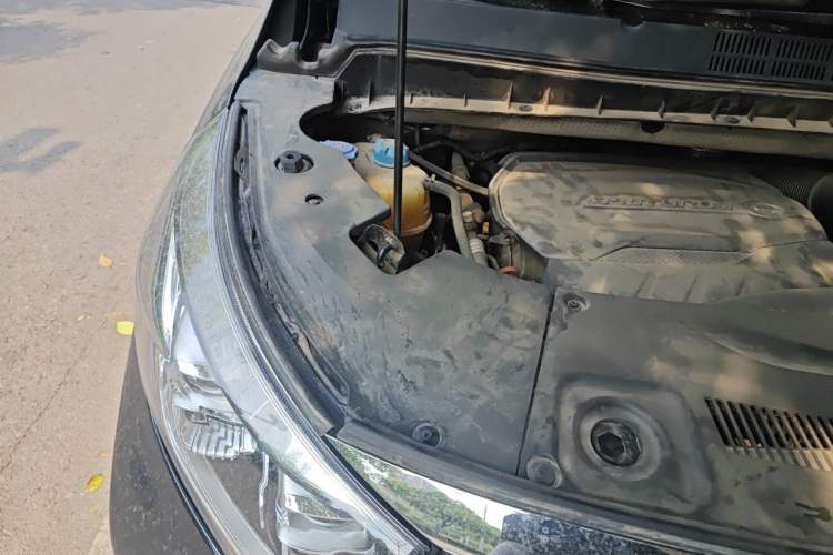 Used GAC Trumpchi M8 2020 Flagship Model 390T Prestige Edition Engine Bay Right