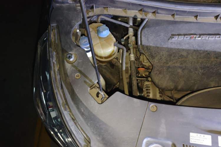 Used GAC Trumpchi M8 2020 Flagship Model 390T Prestige Edition Engine Bay Right