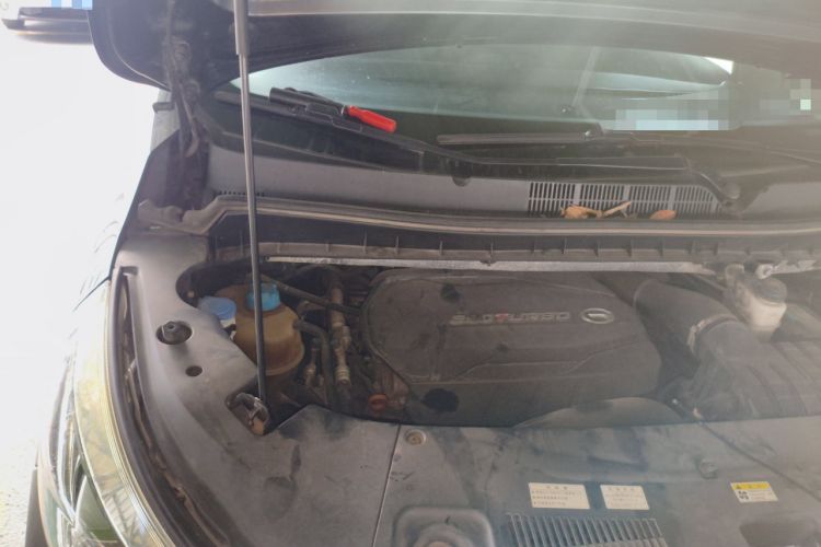 Used GAC Trumpchi M8 2020 Flagship Model 390T Prestige Edition Engine Bay Right
