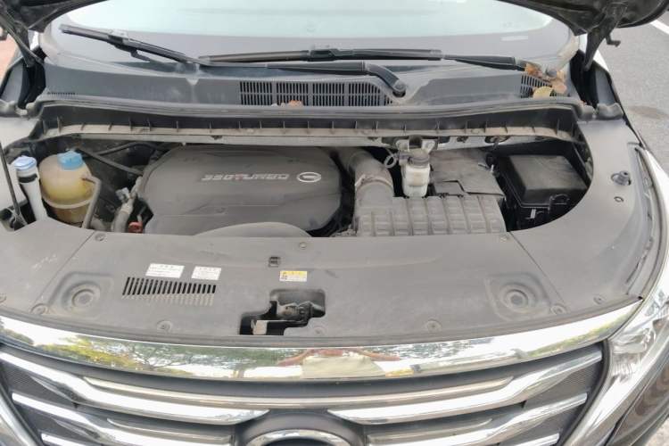 Used GAC Trumpchi M8 2020 Flagship Model 390T Deluxe Edition Engine Bay