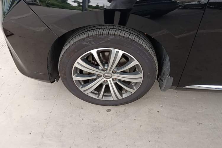 Used GAC Trumpchi M8 2020 390T Deluxe Edition Exterior 3