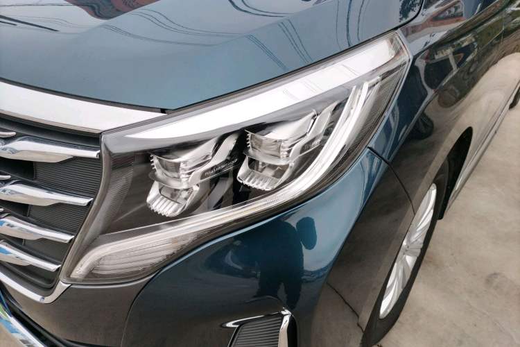 Used GAC Trumpchi M8 2020 Flagship Model 390T Deluxe Edition Exterior 5