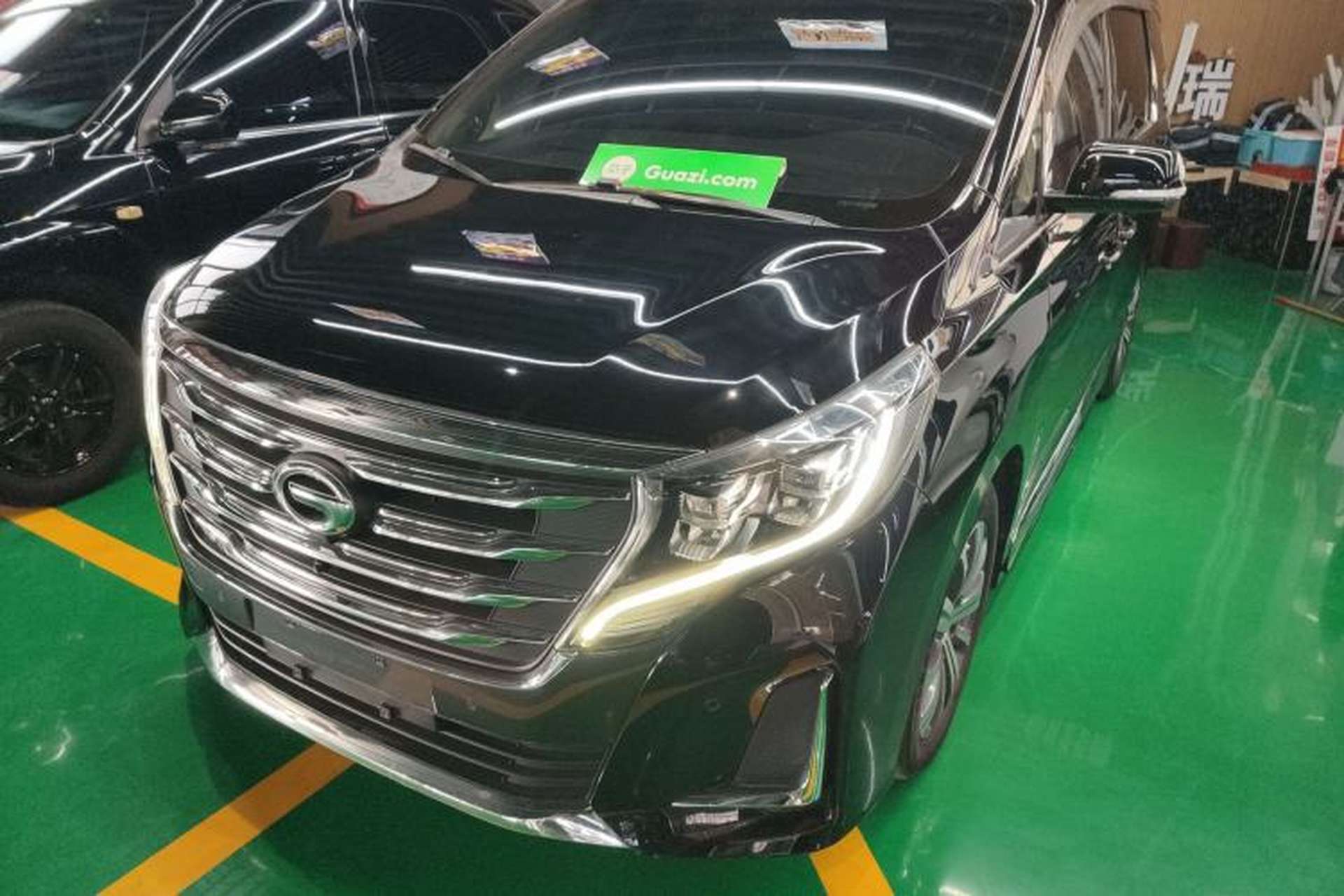 Used GAC Trumpchi M8 2020 Flagship Model 390T Prestige Edition Front Left 45 Deg