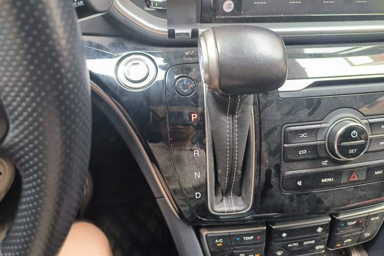 Used GAC Trumpchi M8 2020 Flagship Model 390T Prestige Edition Gear Lever