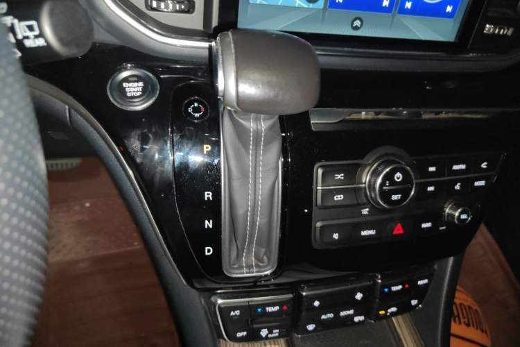 Used GAC Trumpchi M8 2020 Flagship Model 390T Prestige Edition Gear Lever