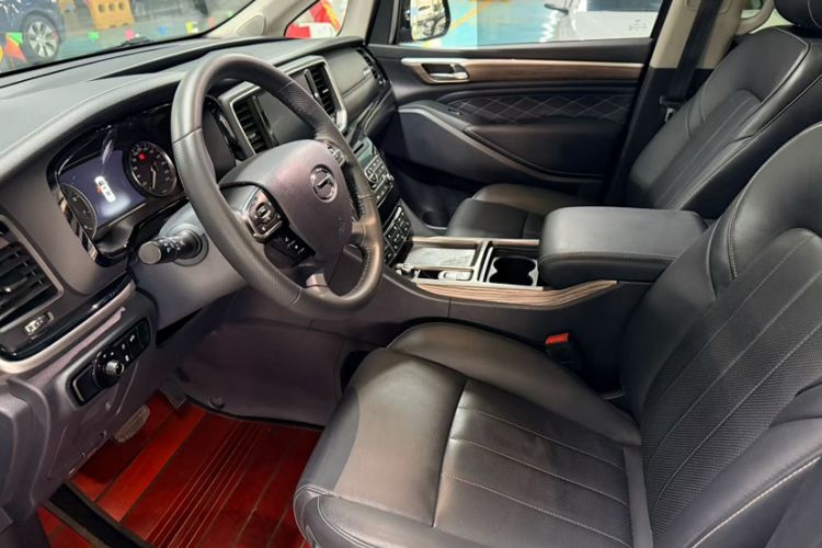 Used GAC Trumpchi M8 2020 390T Deluxe Edition Interior 2