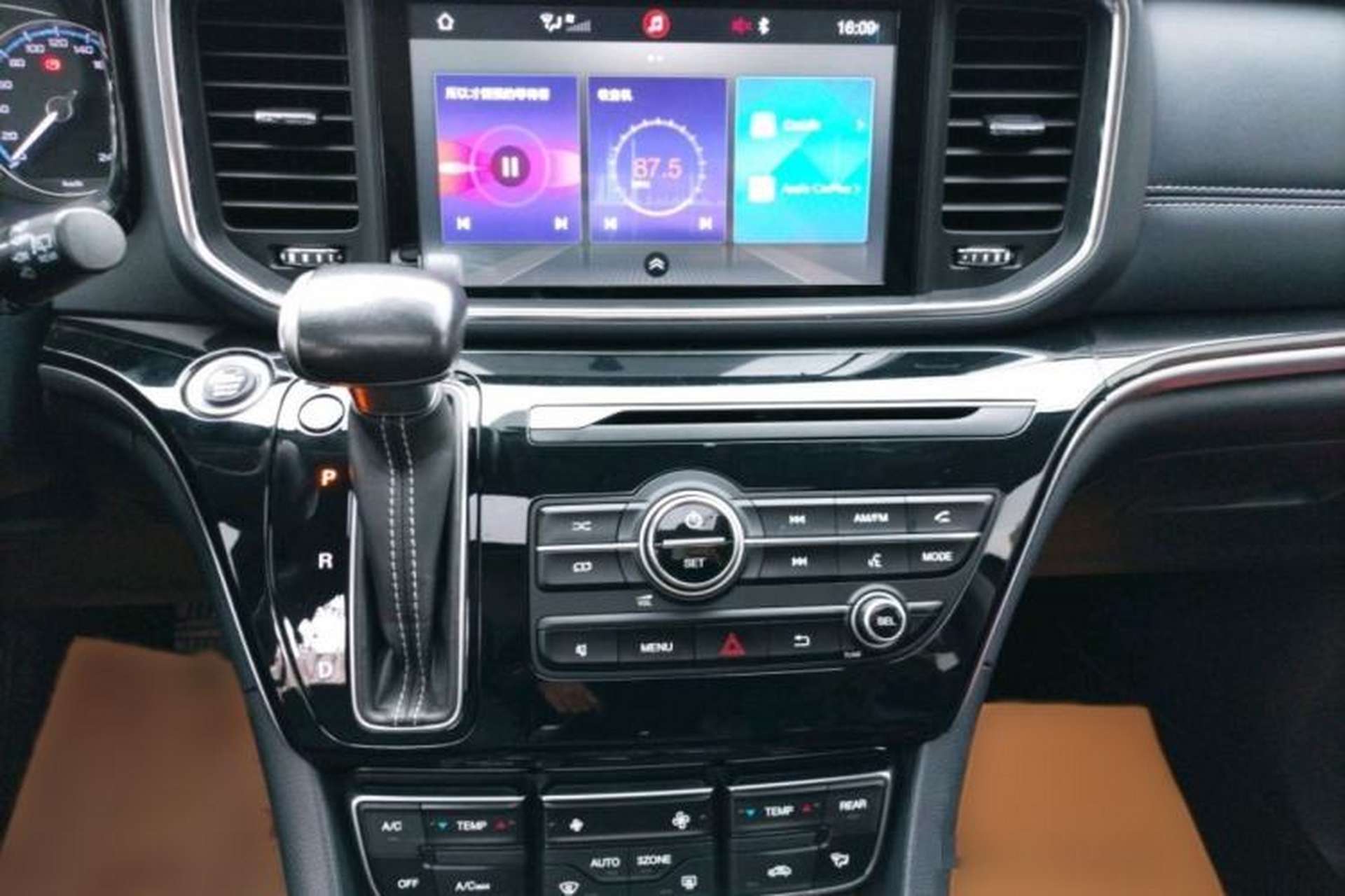 Used GAC Trumpchi M8 2020 Flagship Model 390T Deluxe Edition Interior 4