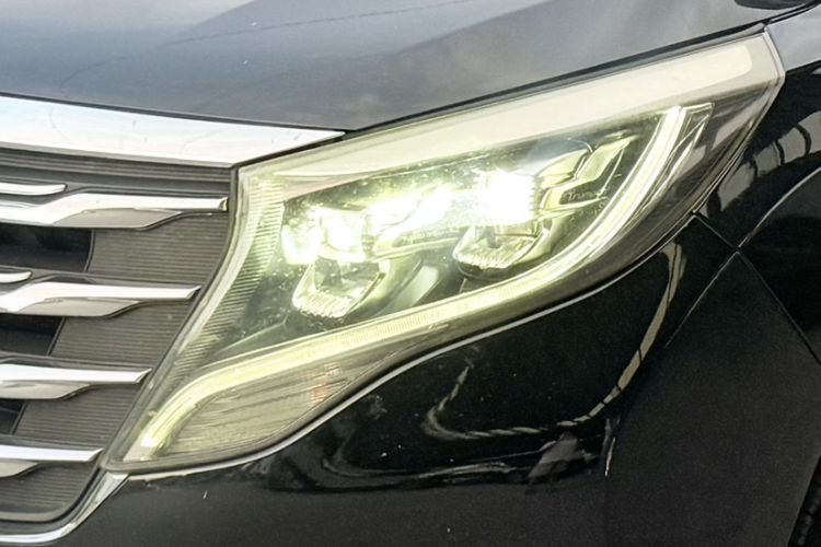 Used GAC Trumpchi M8 2020 390T Deluxe Edition Left Front Headlight