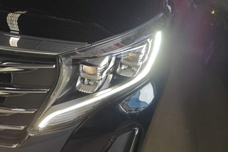 Used GAC Trumpchi M8 2020 Flagship Model 390T Deluxe Edition Left Front Headlight