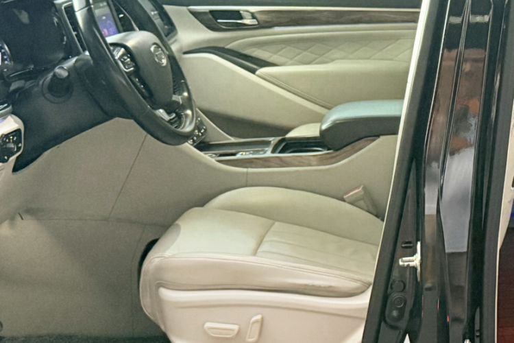 Used GAC Trumpchi M8 2020 390T Deluxe Edition Left Front Seat