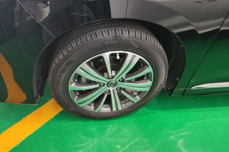 Used GAC Trumpchi M8 2020 Flagship Model 390T Prestige Edition Left Front Wheel Hub