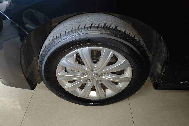 Used GAC Trumpchi M8 2020 Flagship Model 390T Deluxe Edition Left Front Wheel Hub