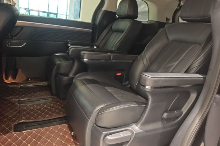 Used GAC Trumpchi M8 2020 Flagship Model 390T Prestige Edition Left Rear Seat