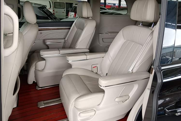Used GAC Trumpchi M8 2020 390T Deluxe Edition Left Rear Seat