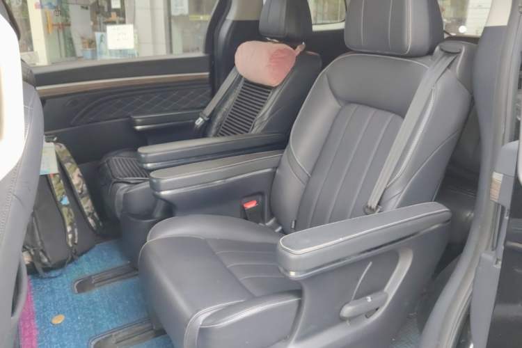 Used GAC Trumpchi M8 2020 Flagship Model 390T Deluxe Edition Left Rear Seat