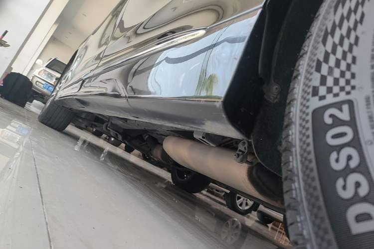 Used GAC Trumpchi M8 2020 Flagship 390T Navigation Model Left Side Sill