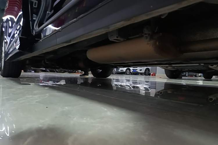Used GAC Trumpchi M8 2020 Flagship Model 390T Deluxe Edition Left Side Sill