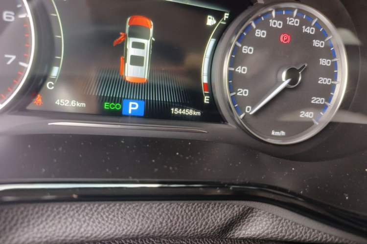 Used GAC Trumpchi M8 2020 390T Deluxe Edition Odometer Close Up