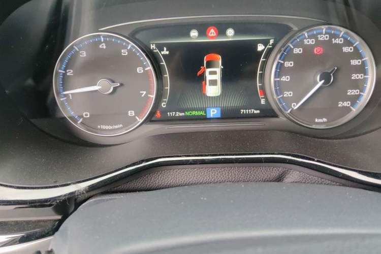 Used GAC Trumpchi M8 2020 Flagship Model 390T Deluxe Edition Odometer Close Up