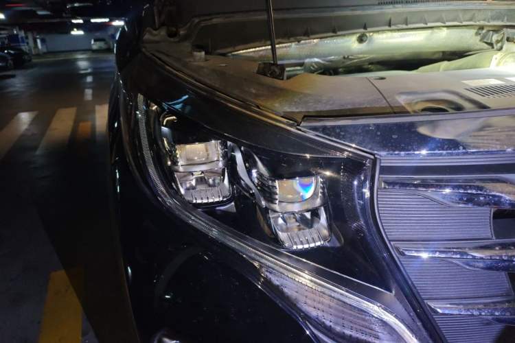 Used GAC Trumpchi M8 2020 Flagship Model 390T Prestige Edition Right Front Headlight