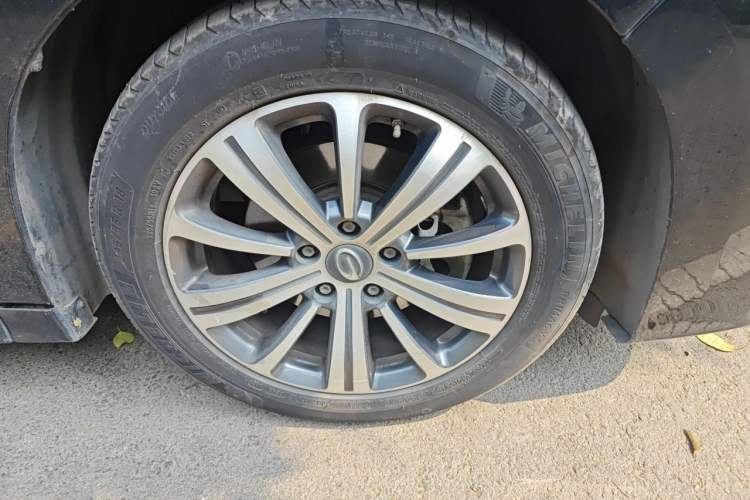 Used GAC Trumpchi M8 2020 Flagship Model 390T Prestige Edition Right Front Wheel Hub