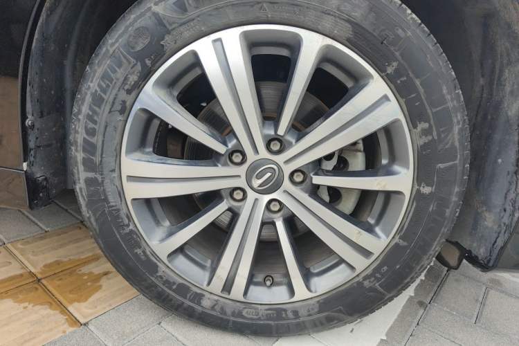Used GAC Trumpchi M8 2020 Flagship Model 390T Supreme Edition Right Front Wheel Hub