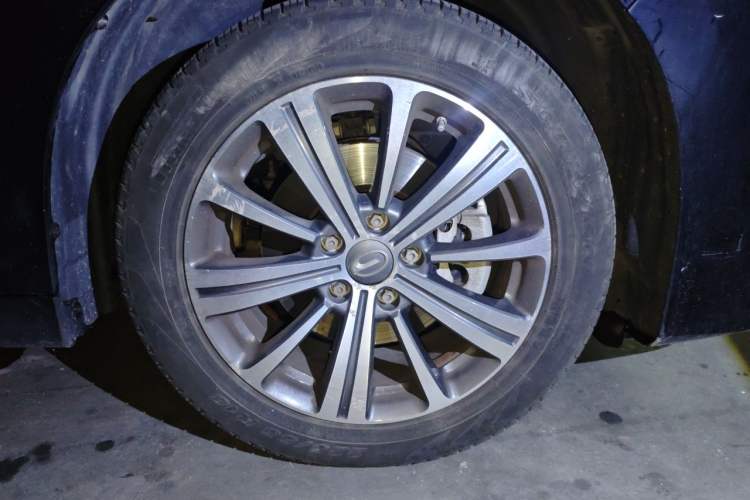 Used GAC Trumpchi M8 2020 Flagship Model 390T Prestige Edition Right Front Wheel Hub