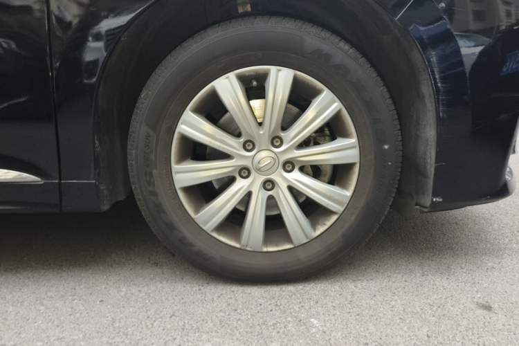 Used GAC Trumpchi M8 2020 390T Deluxe Edition Right Front Wheel Hub
