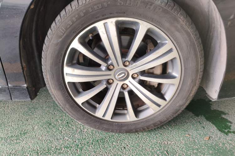 Used GAC Trumpchi M8 2020 Flagship Model 390T Prestige Edition Right Front Wheel Hub