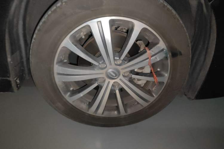 Used GAC Trumpchi M8 2020 Flagship Model 390T Prestige Edition Right Front Wheel Hub