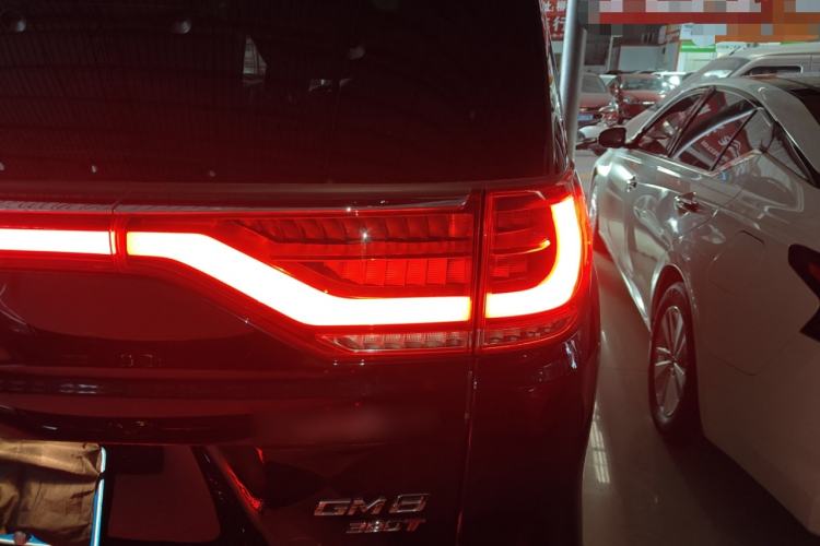 Used GAC Trumpchi M8 2020 Flagship Model 390T Deluxe Edition Right Rear Taillight