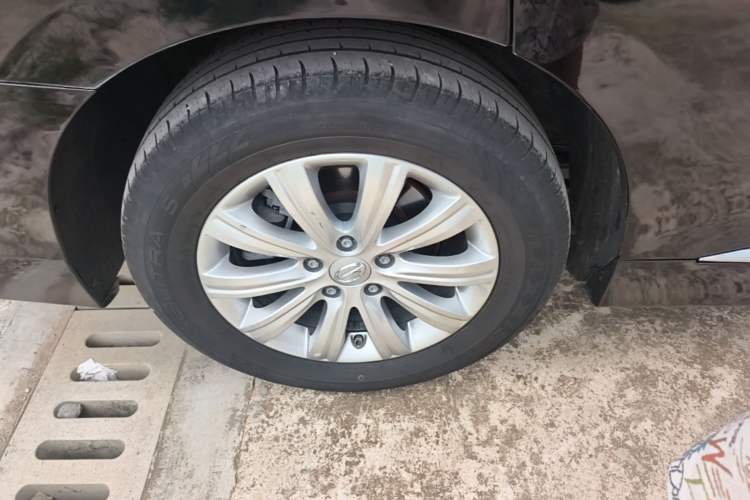 Used GAC Trumpchi M8 2020 Flagship Model 390T Luxury Edition Right Rear Wheel Hub