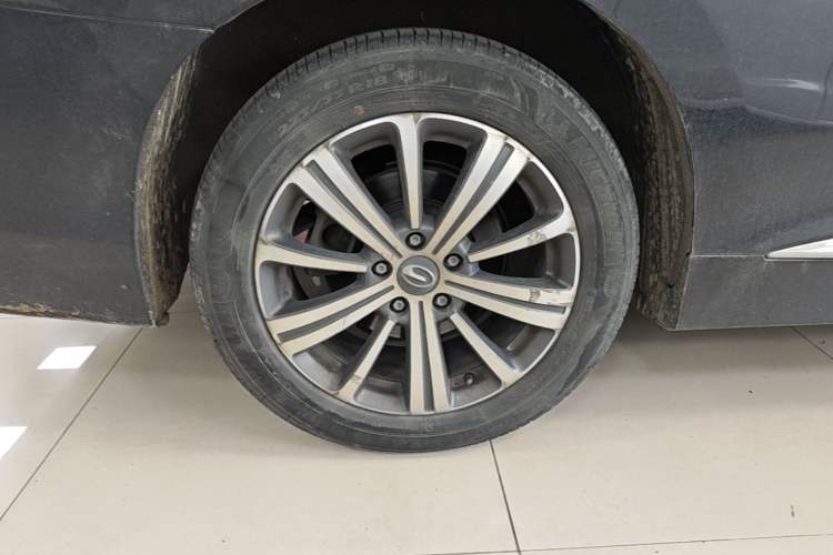 Used GAC Trumpchi M8 2020 Flagship Model 390T Prestige Edition Right Rear Wheel Hub