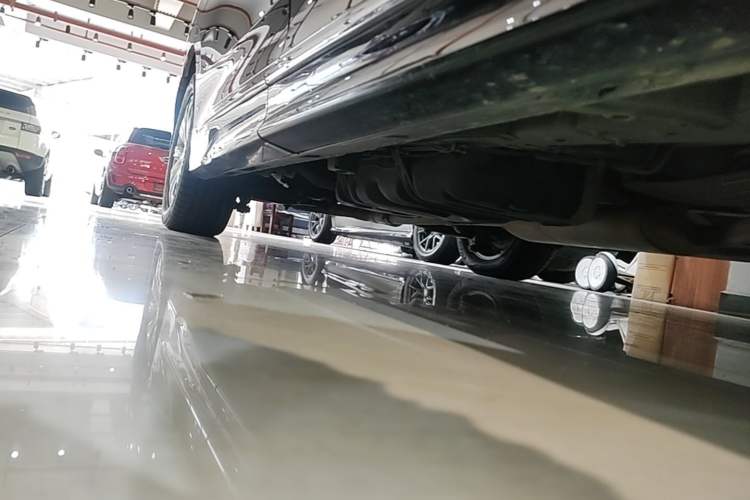 Used GAC Trumpchi M8 2020 Flagship Model 390T Deluxe Edition Right Side Sill