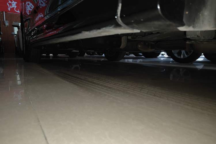 Used GAC Trumpchi M8 2020 Flagship Model 390T Deluxe Edition Right Side Sill