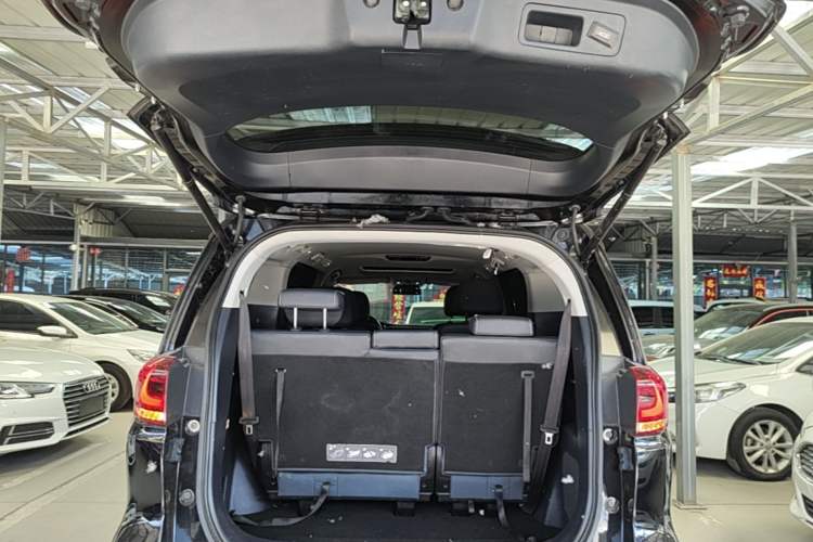 Used GAC Trumpchi M8 2020 Flagship Model 390T Deluxe Edition Trunk