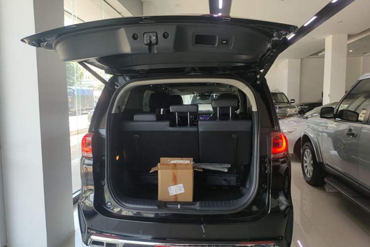 Used GAC Trumpchi M8 2020 Flagship 390T Navigation Model Trunk