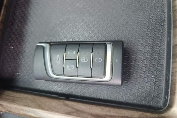 Used GAC Trumpchi M8 2020 390T Deluxe Edition Vehicle Key