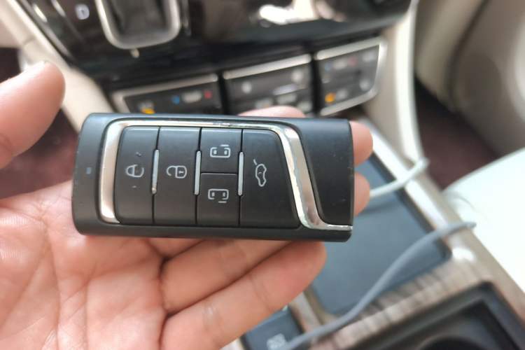 Used GAC Trumpchi M8 2020 Flagship Model 390T Prestige Edition Vehicle Key