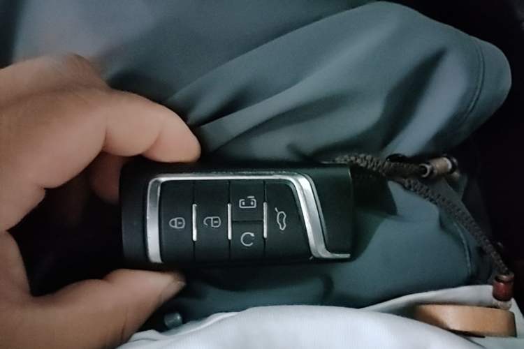 Used GAC Trumpchi M8 2020 390T Deluxe Edition Vehicle Key