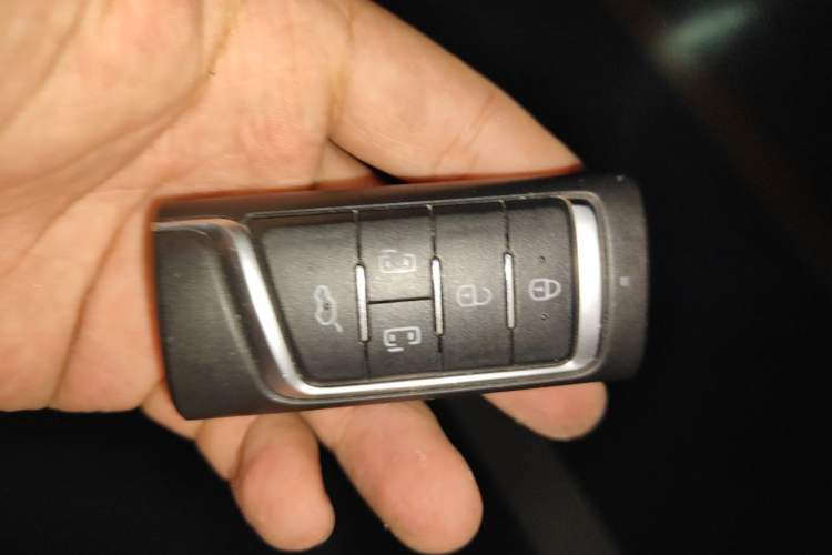 Used GAC Trumpchi M8 2020 Flagship Model 390T Prestige Edition Vehicle Key