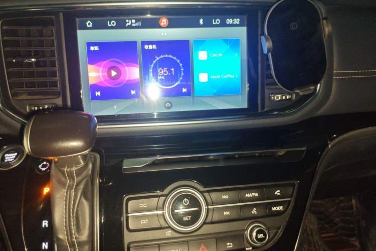 Used GAC Trumpchi M8 2020 Flagship Model 390T Deluxe Edition Audio And AC Panel