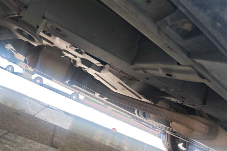 Used GAC Trumpchi M8 2020 Flagship Model 390T Prestige Edition Chassis Front Left