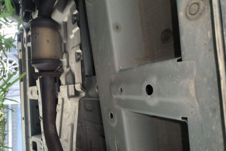 Used GAC Trumpchi M8 2020 Flagship Model 390T Prestige Edition Chassis Front Left