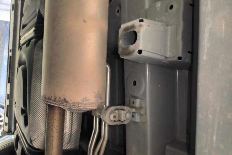 Used GAC Trumpchi M8 2020 Flagship Model 390T Prestige Edition Chassis Rear Left