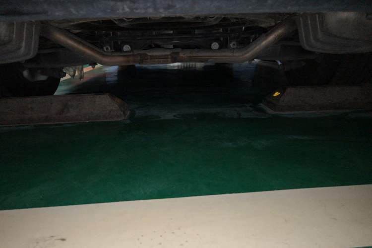 Used GAC Trumpchi M8 2020 Flagship Model 390T Prestige Edition Chassis Rear