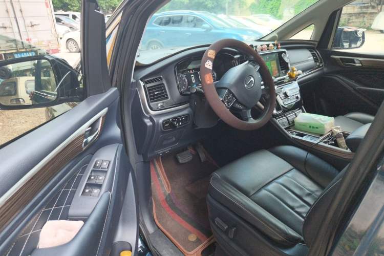 Used GAC Trumpchi M8 2020 390T Deluxe Edition Driver Seat