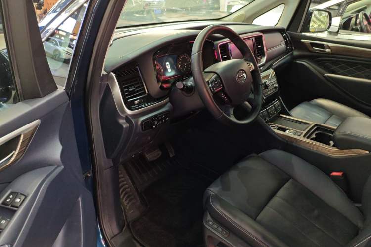 Used GAC Trumpchi M8 2020 Flagship Model 390T Supreme Edition Driver Seat