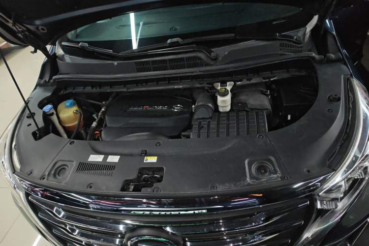Used GAC Trumpchi M8 2020 Flagship Model 390T Prestige Edition Engine Bay